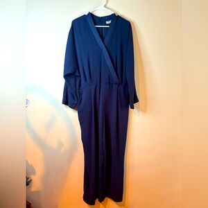 Eliza J Navy Blue Long Sleeve Wide Leg Jumpsuit EUC